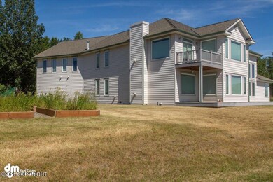 5-Exterior_DMD_0906