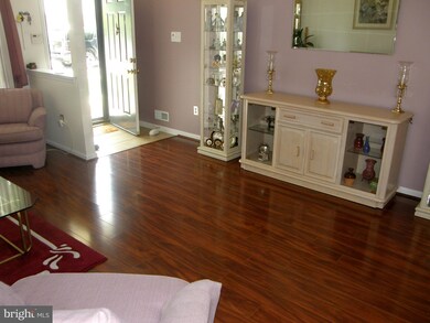 4508 Arrison Ct, Pennsauken Township, NJ 08109 - photo 3