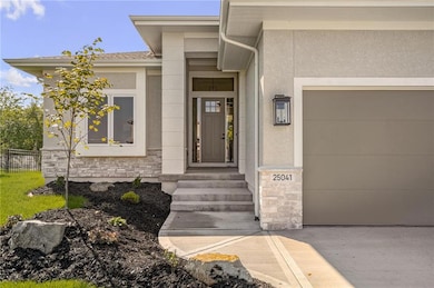 25007 W 141st St, Olathe, KS 66061 - photo 4