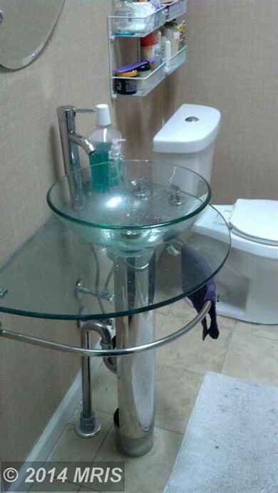 1722 N Wolfe St, Baltimore, MD 21213 - photo 6