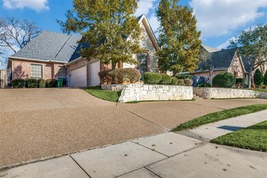 1013 Crestview Dr, Bedford, TX 76021 - photo 3