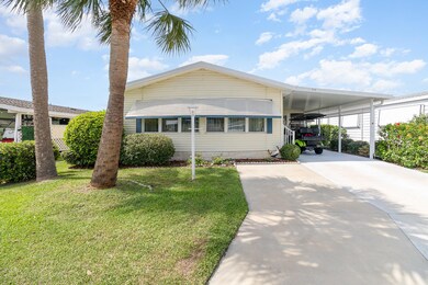 816 Hyacinth Cir, Sebastian, FL 32976 - photo 3