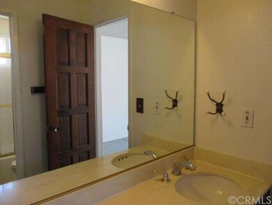 2413 Carnegie Ln unit 2, Redondo Beach, CA 90278 - photo 4