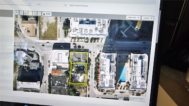 1344 NE Miami Ct, Miami, FL 33132 - photo 2