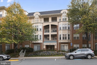 Stratford Condominiums unit 206, Reston, VA 20190 - photo 3