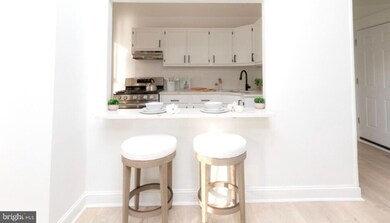 838 Park Ave unit T, Baltimore, MD 21201 - photo 4