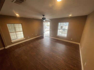 2507 NW 27th St, Fort Worth, TX 76106 - photo 4
