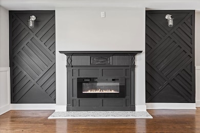 7830 S Merrill Ave, Chicago, IL 60649 - photo 4