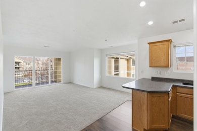 1212 W Spencer Rd unit 301, Pleasant Grove, UT 84062 - photo 5