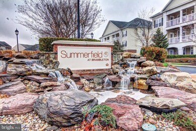 22761 Fountain Grove Square, Ashburn, VA 20148 - photo 3