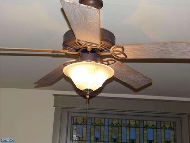 1519 Delaware Ave, Reading, PA 19610 - photo 5