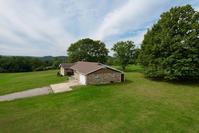 125 Raymond Franks Rd, Smithfield, PA 15478 - photo 6