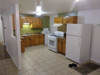 243 Ensenada Dr, Carpentersville, IL 60110 - photo 4