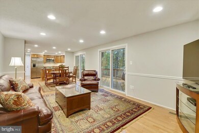 6123 Pond Spice Ln, Burke, VA 22015 - photo 3