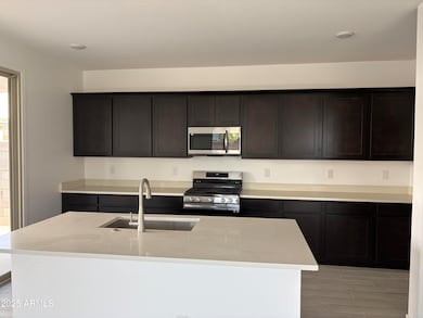 18061 W Lupine Ave, Goodyear, AZ 85338 - photo 4