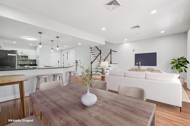 Reservoir Crossing unit 2104, Braintree, MA 02184 - photo 2