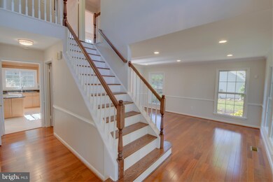 5616 Hampton Forest Way, Fairfax, VA 22030 - photo 7