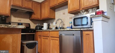 9385 Ridings Way, Laurel, MD 20723 - photo 5