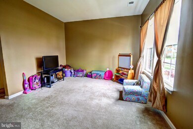 25051 White Sands Dr, Chantilly, VA 20152 - photo 3