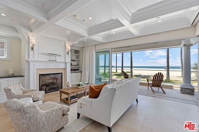 2705 Ocean Front Walk, Venice, CA 90291 - photo 2