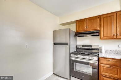 1725 Addison Rd S, District Heights, MD 20747 - photo 3