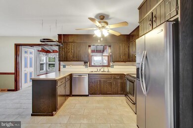 115 Brian Dr, Ephrata, PA 17522 - photo 6