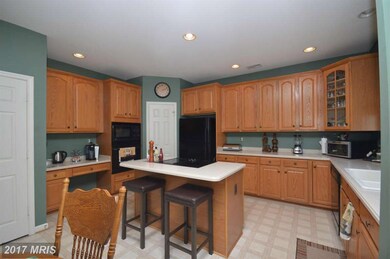 10228 Aqua View Ct, Nokesville, VA 20181 - photo 7