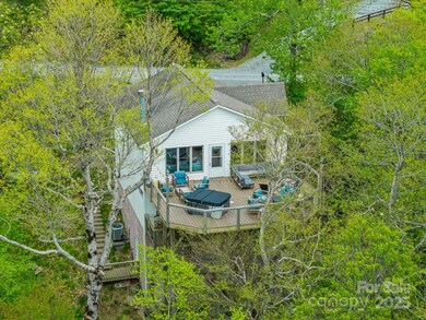 114 Spruce Hollow Rd, Beech Mountain, NC 28604 - photo 4