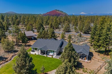 22150 Calgary Dr, Bend, OR 97702 - photo 4