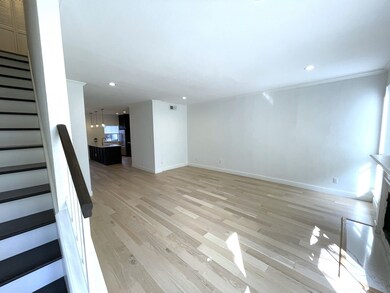 1201 Mcduffie St unit 151, Houston, TX 77019 - photo 2