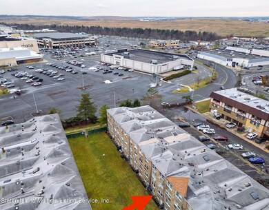 40 Racal Ct unit B3, Staten Island, NY 10314 - photo 6