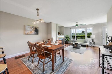 29 Rotunda Cir, Asheville, NC 28806 - photo 6