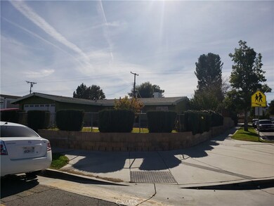 corner side of the front yard