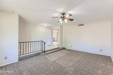 7-730720146-10 Living Room