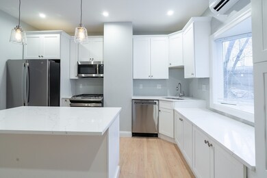 60 6th St, Cambridge, MA 02141 - photo 2