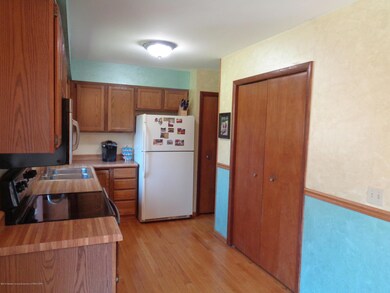 bunker kitchen 2