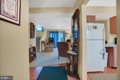 1036 W Foxcroft Dr, Camp Hill, PA 17011 - photo 5