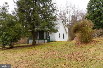 38 Gore Rd, Castleton, VA 22716 - photo 2