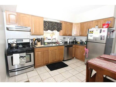 Kitchen. 2822  - Kitchen