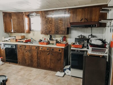 2521 Live Oak Ave, Bay City, TX 77414 - photo 5