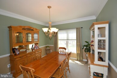 42357 Friendship St, Chantilly, VA 20152 - photo 5