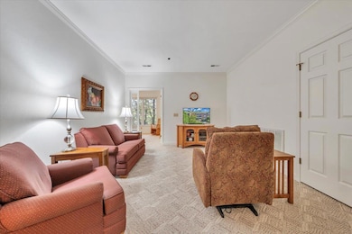 3050 McVitty Forest Dr unit 106, Roanoke, VA 24018 - photo 3