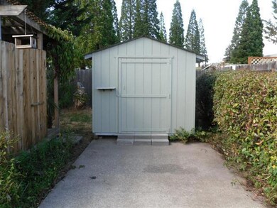 1963 Camellia Ave, Medford, OR 97504 - photo 4