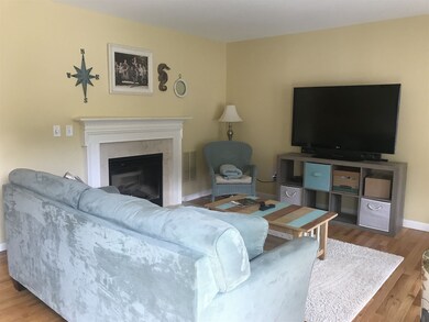 8 Brighams Way, Amherst, NH 03031 - photo 4