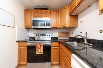 162 Ayer Rd unit G5, Shirley, MA 01464 - photo 4