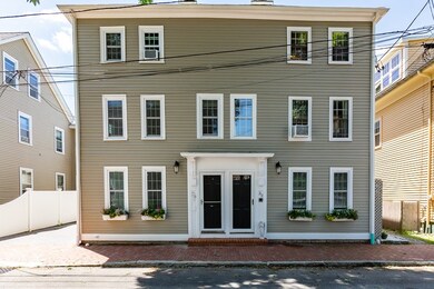 32 Temple St unit 3, Newburyport, MA 01950 - photo 2