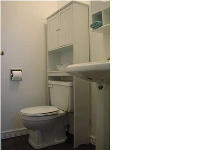 MAIN FLOOR BATHROOM