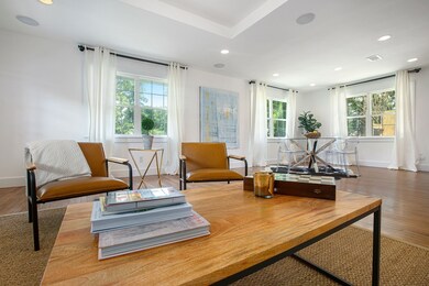 768 W 42nd St, Houston, TX 77018 - photo 6