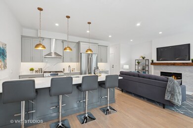 847 W Ainslie St unit 2E, Chicago, IL 60640 - photo 7