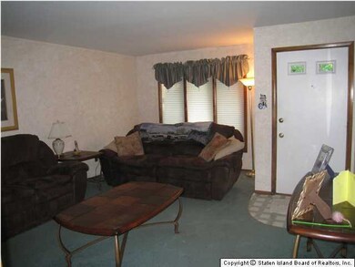 11 Echo Place, Staten Island, NY 10314 - photo 2